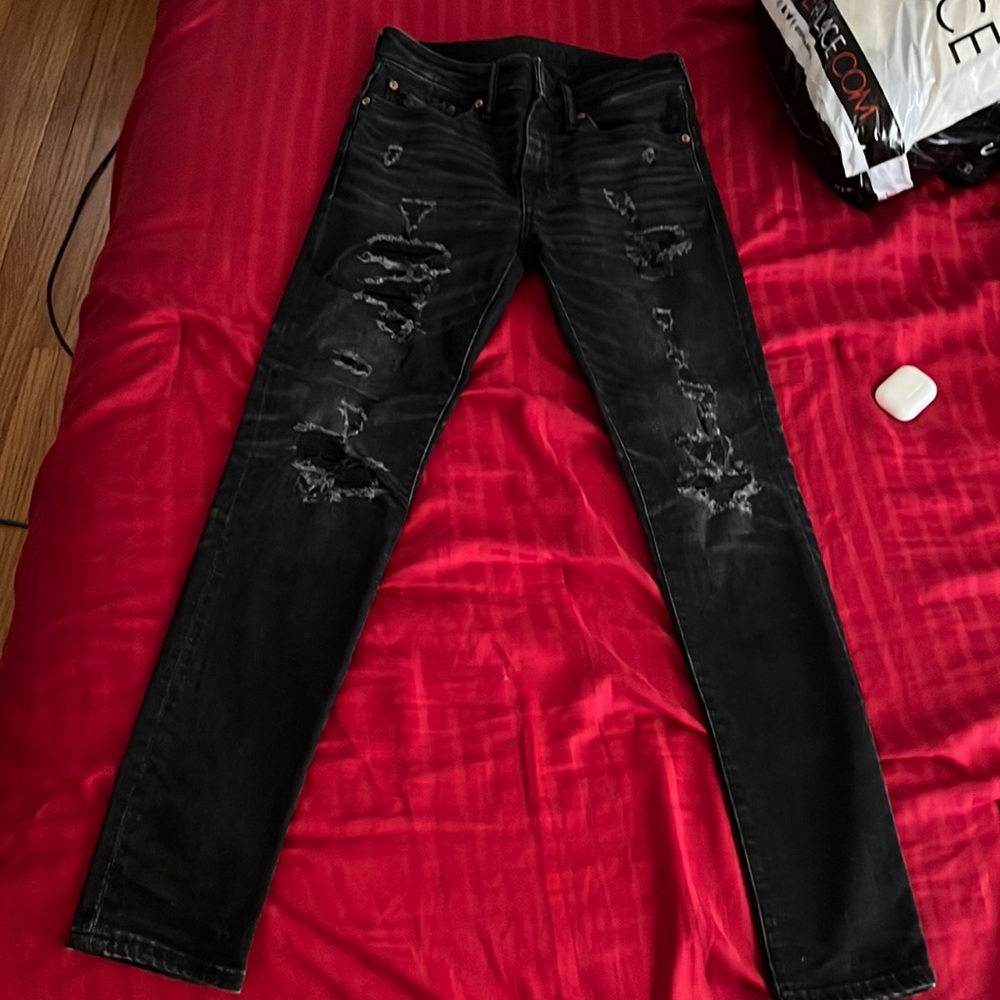 Black Skinny Ripped Jeans American Eagle (FREE SHIPPING)>>